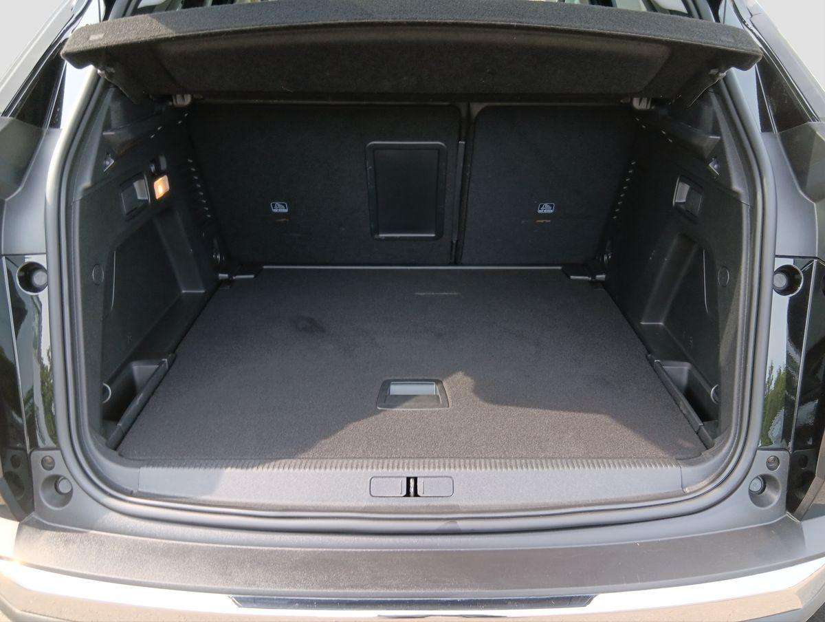 Fahrzeugbild eines Peugeot 3008