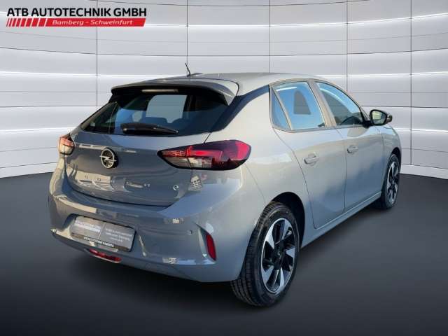 Fahrzeugbild eines Opel Corsa