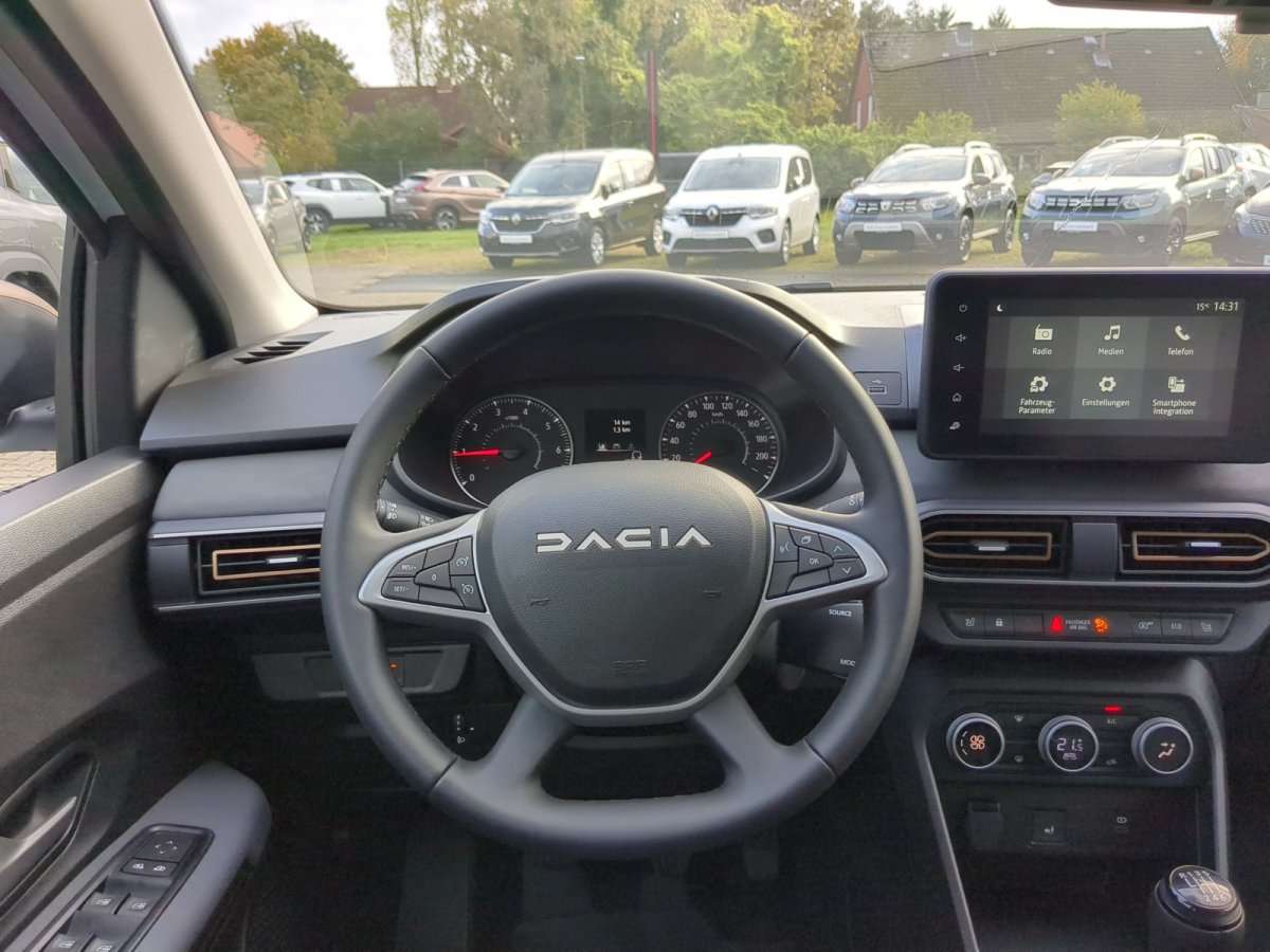 Fahrzeugbild eines Dacia Sandero