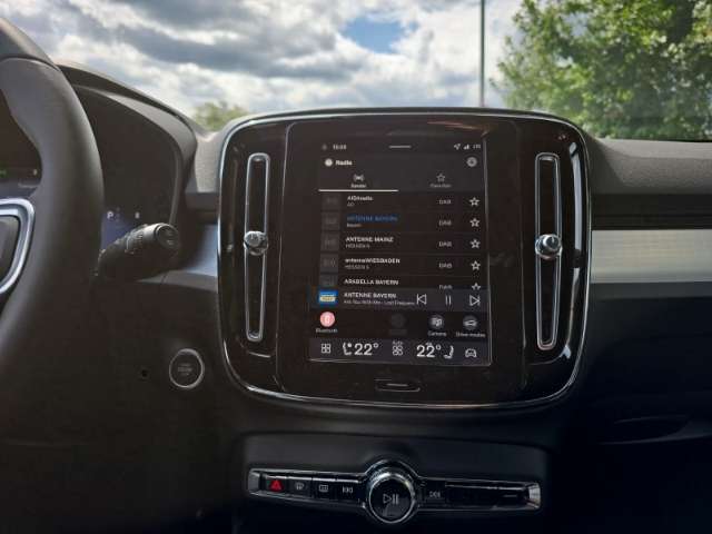 Fahrzeugbild eines Volvo XC40