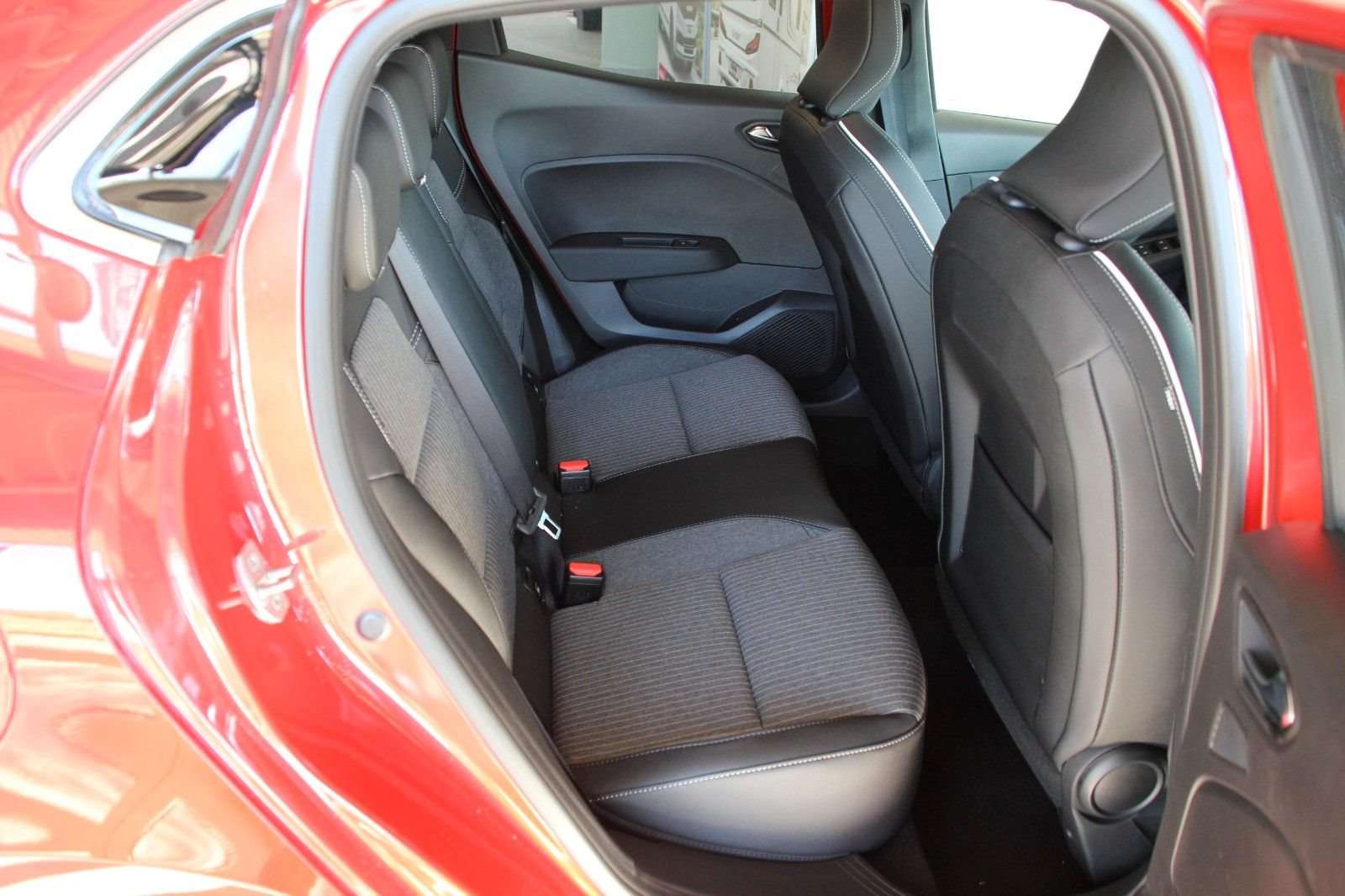 Fahrzeugbild eines Mitsubishi Colt