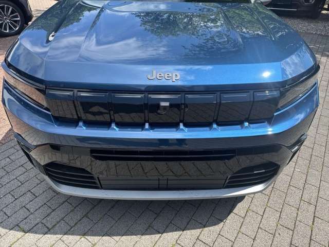 Fahrzeugbild eines Jeep Compass