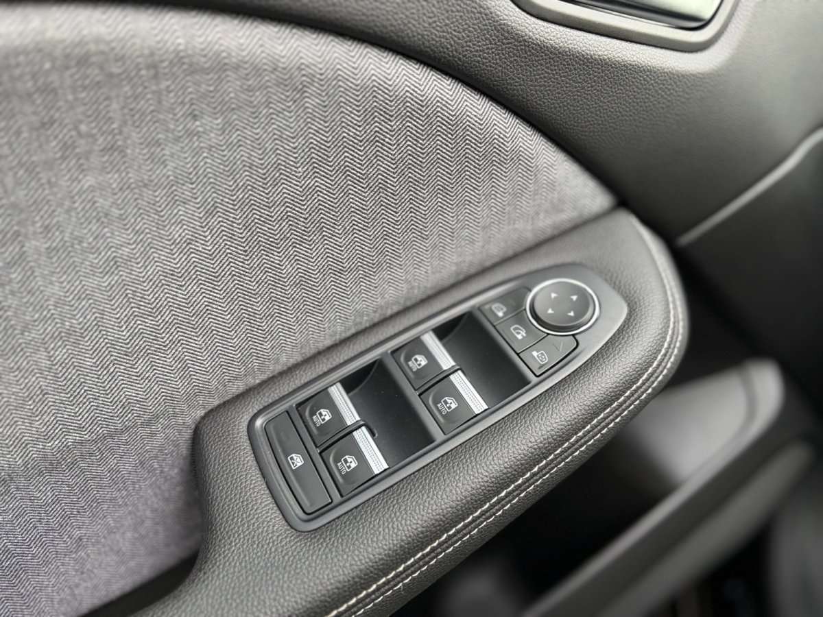 Fahrzeugbild eines Renault Clio