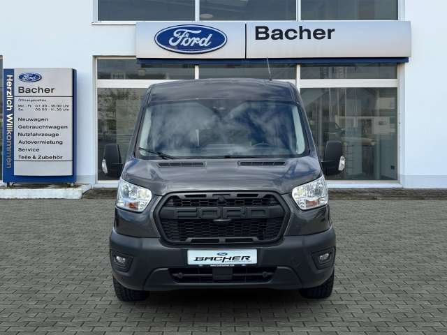 Fahrzeugbild eines Ford Transit