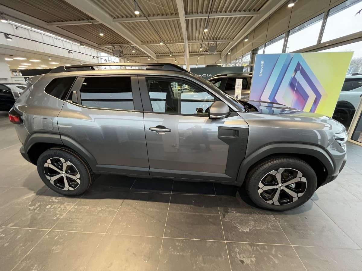Fahrzeugbild eines Dacia Duster