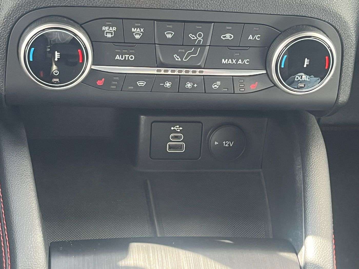 Fahrzeugbild eines Ford Kuga