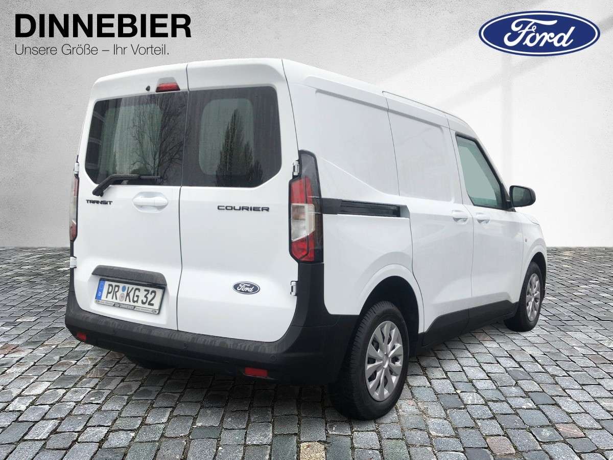 Fahrzeugbild eines Ford Transit Courier