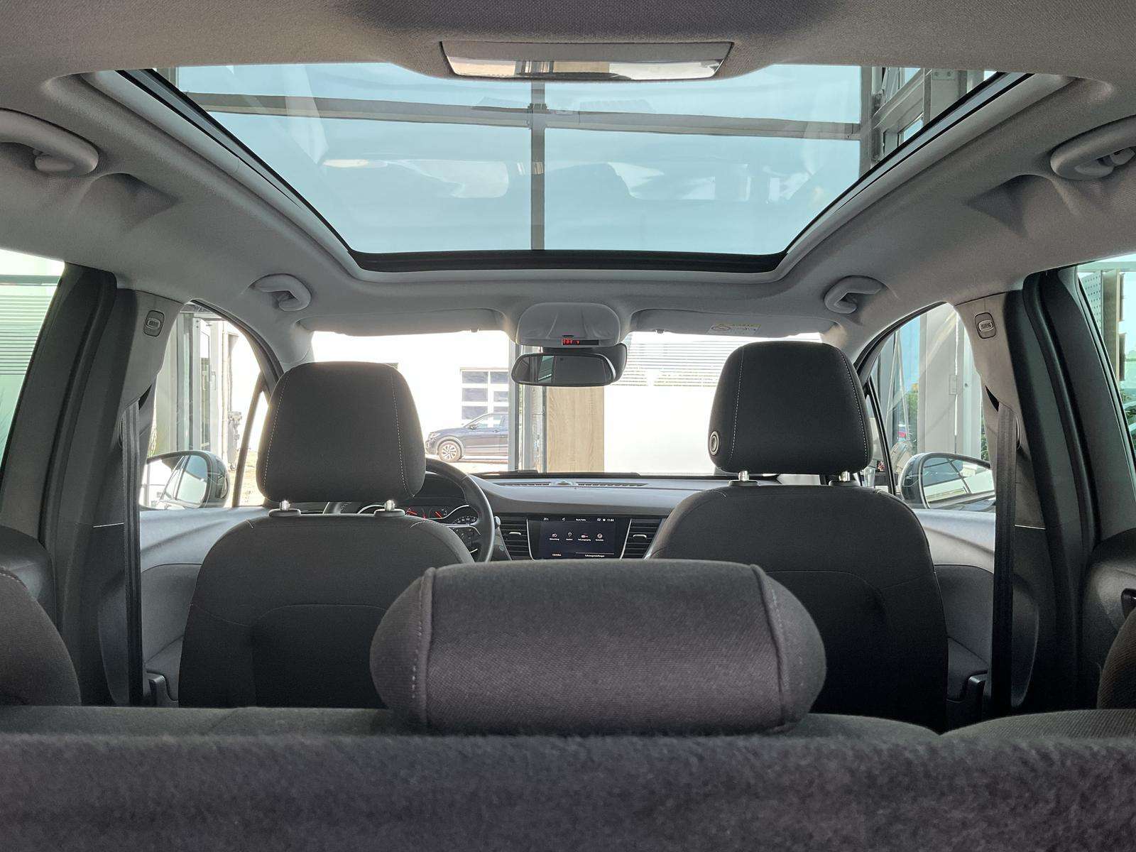 Fahrzeugbild eines Opel Crossland X