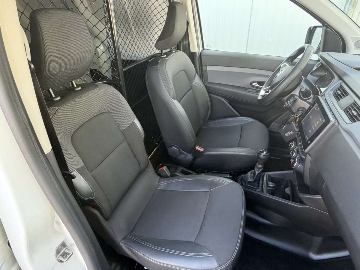 Fahrzeugbild eines Renault Express