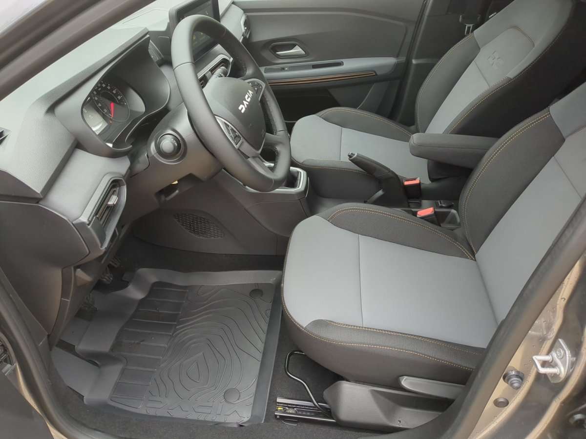 Fahrzeugbild eines Dacia Jogger