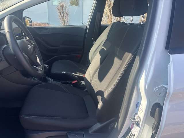 Fahrzeugbild eines Ford Fiesta