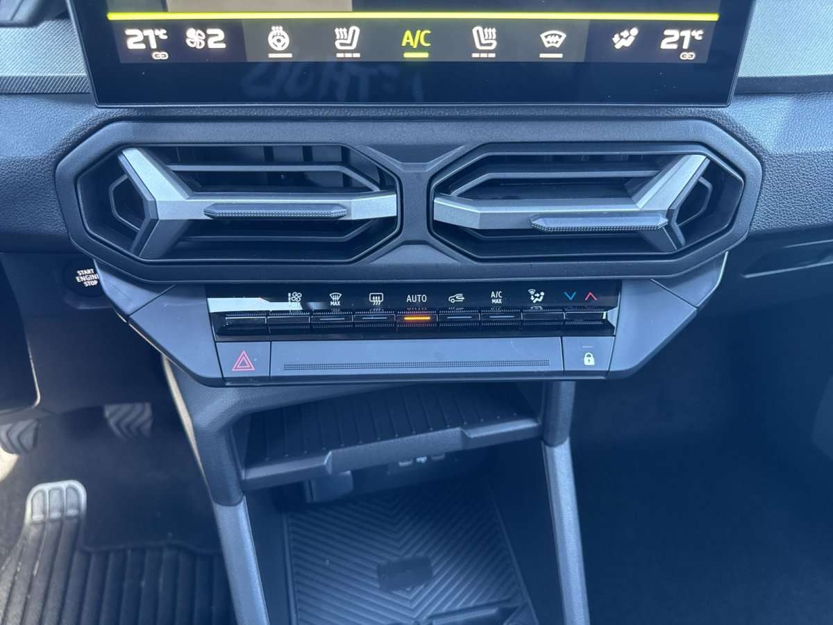 Fahrzeugbild eines Dacia Bigster