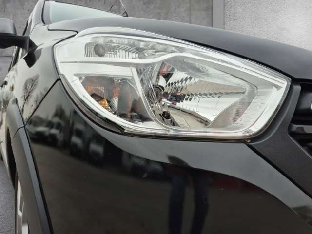 Fahrzeugbild eines Dacia Lodgy