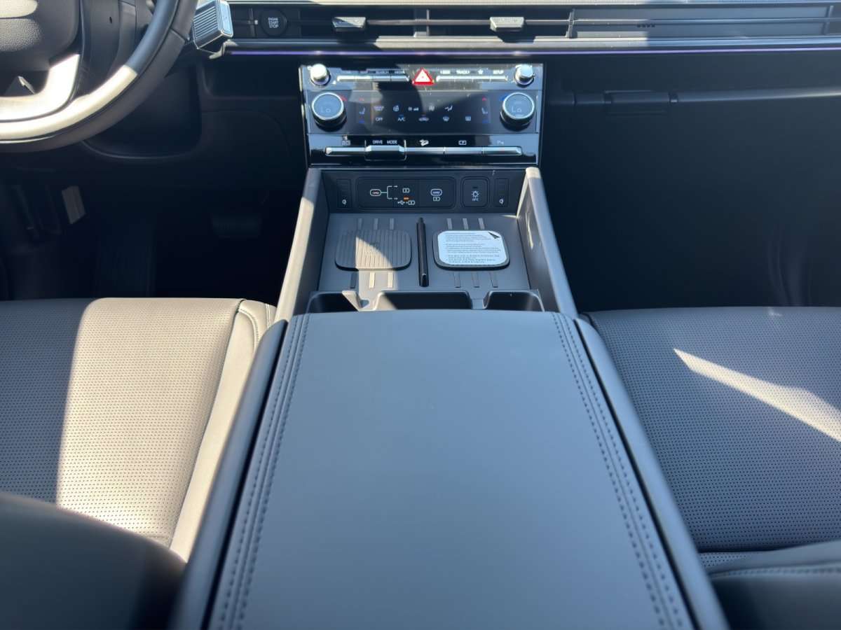 Fahrzeugbild eines Hyundai Santa Fe