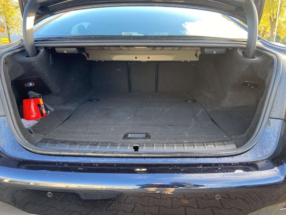 Fahrzeugbild eines BMW 5er-Reihe