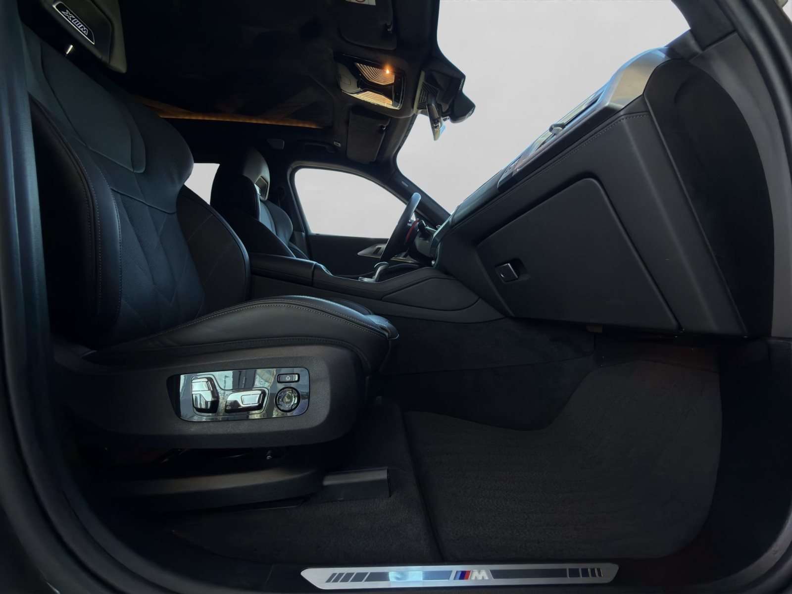 Fahrzeugbild eines BMW XM