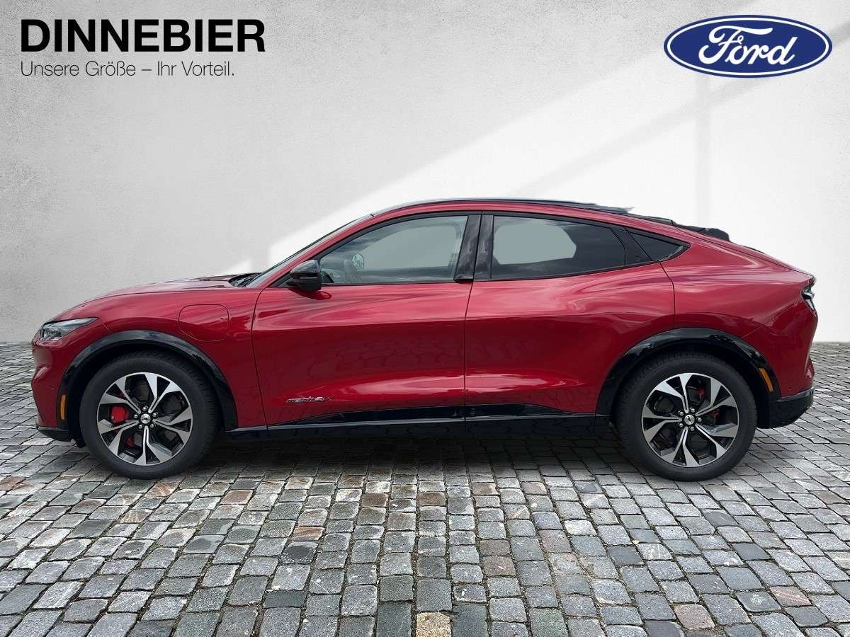 Fahrzeugbild eines Ford Mustang Mach-E