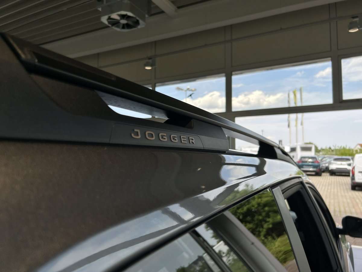 Fahrzeugbild eines Dacia Jogger