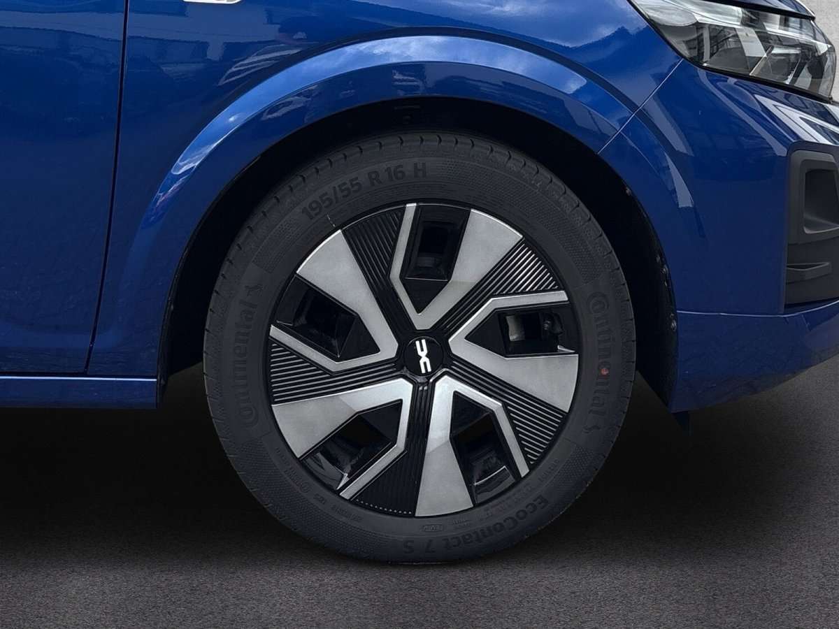 Fahrzeugbild eines Dacia Sandero
