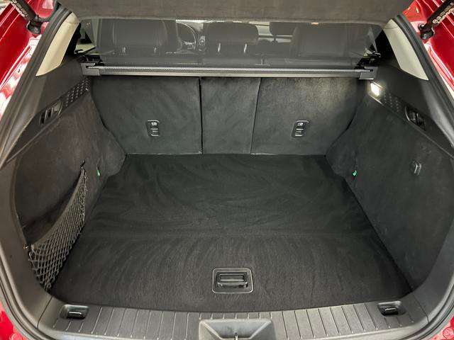 Fahrzeugbild eines Mazda CX-60