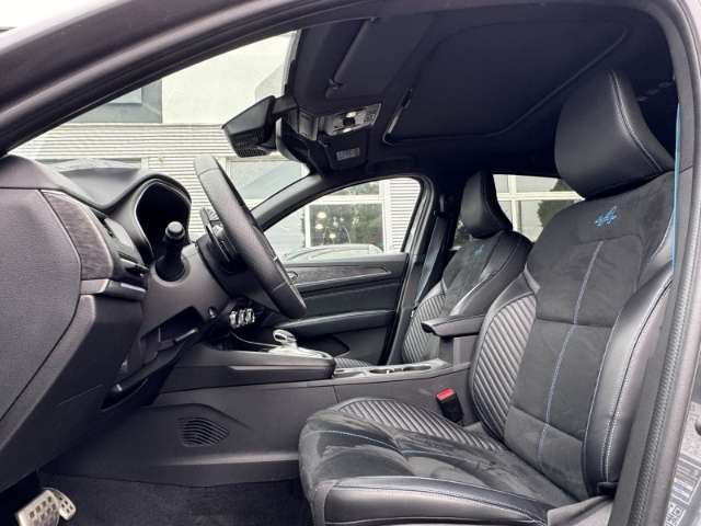 Fahrzeugbild eines Renault Arkana