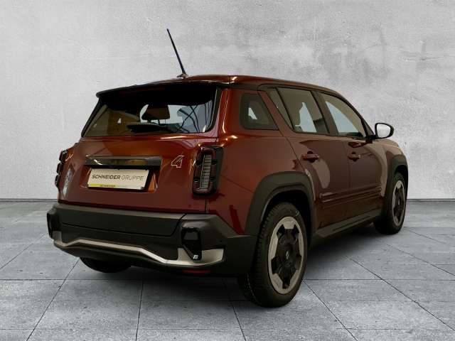 Fahrzeugbild eines Renault 4 E-TECH