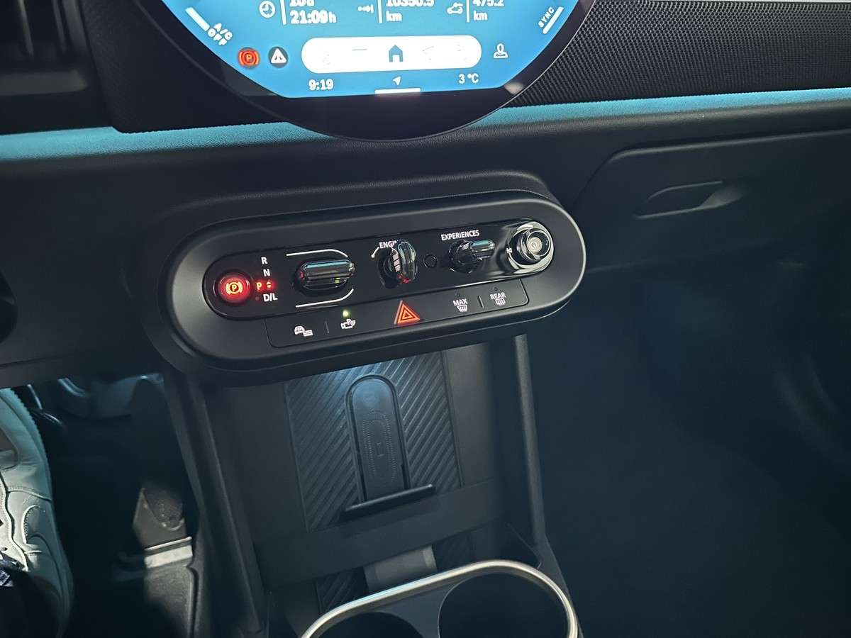 Fahrzeugbild eines MINI COOPER