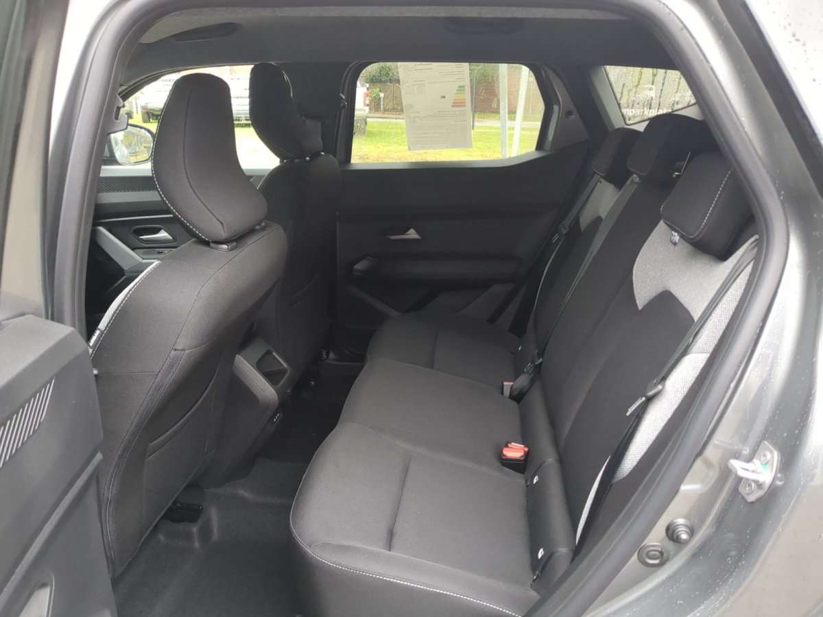 Fahrzeugbild eines Dacia Duster