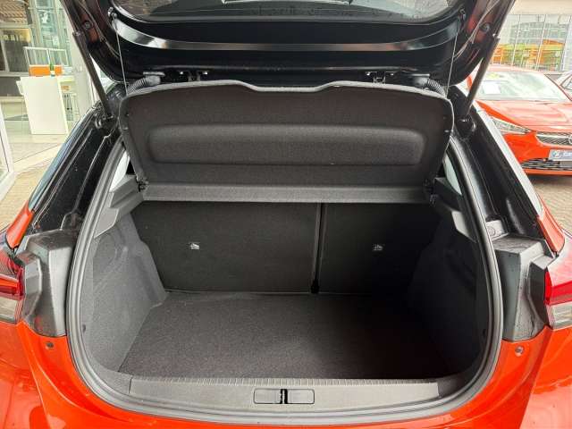 Fahrzeugbild eines Opel Corsa
