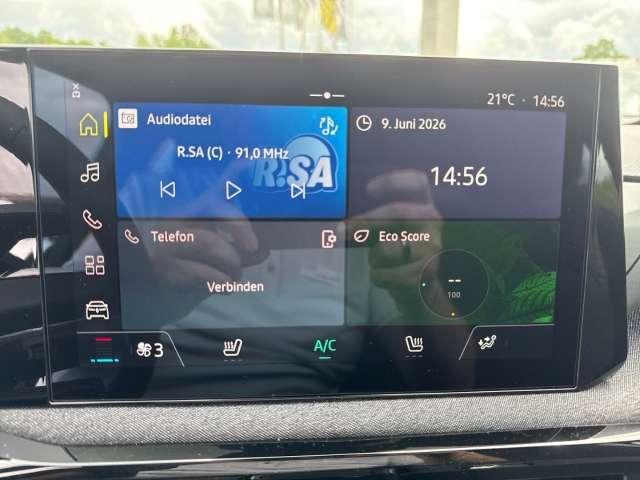 Fahrzeugbild eines Renault Clio