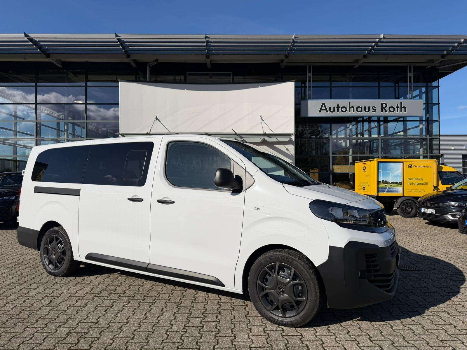 Fahrzeugbild eines Opel Vivaro