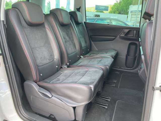 Fahrzeugbild eines SEAT Alhambra