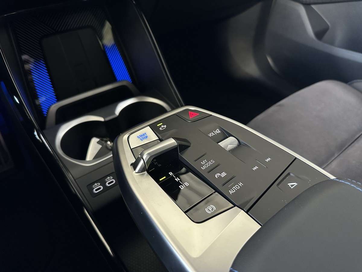 Fahrzeugbild eines BMW ix2