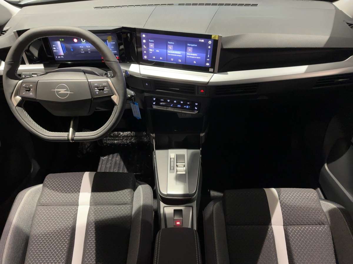 Fahrzeugbild eines Opel Frontera