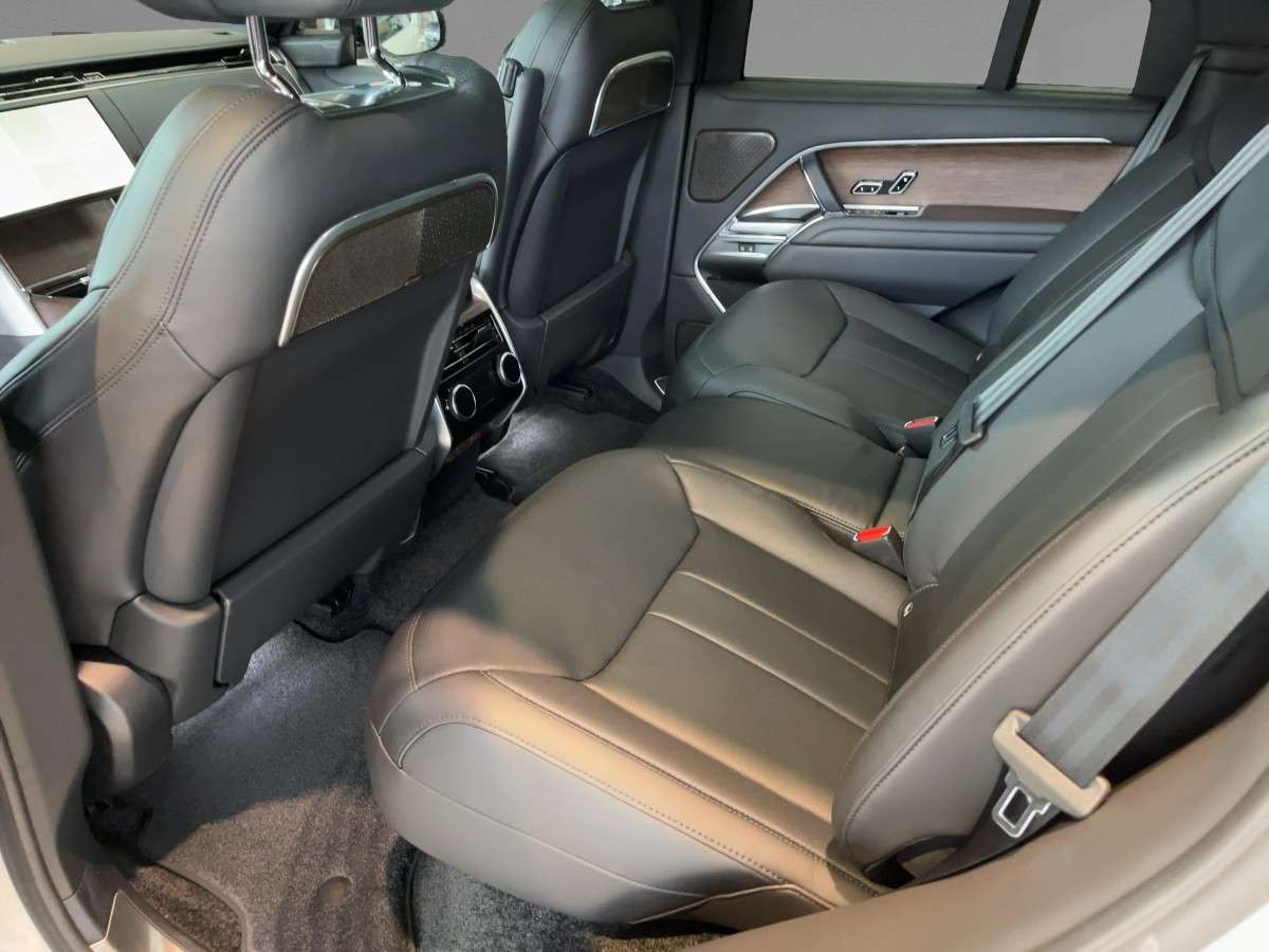 Fahrzeugbild eines Land Rover Range Rover