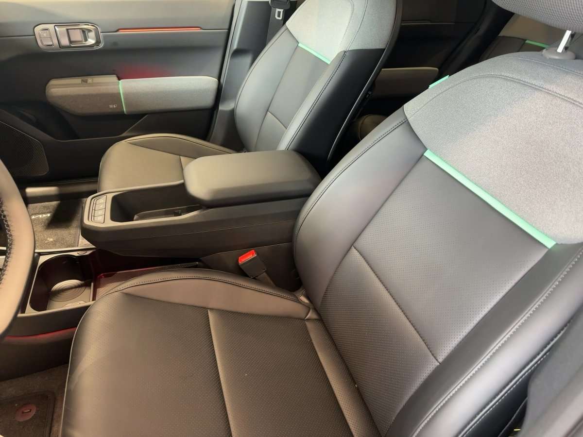 Fahrzeugbild eines Kia EV4
