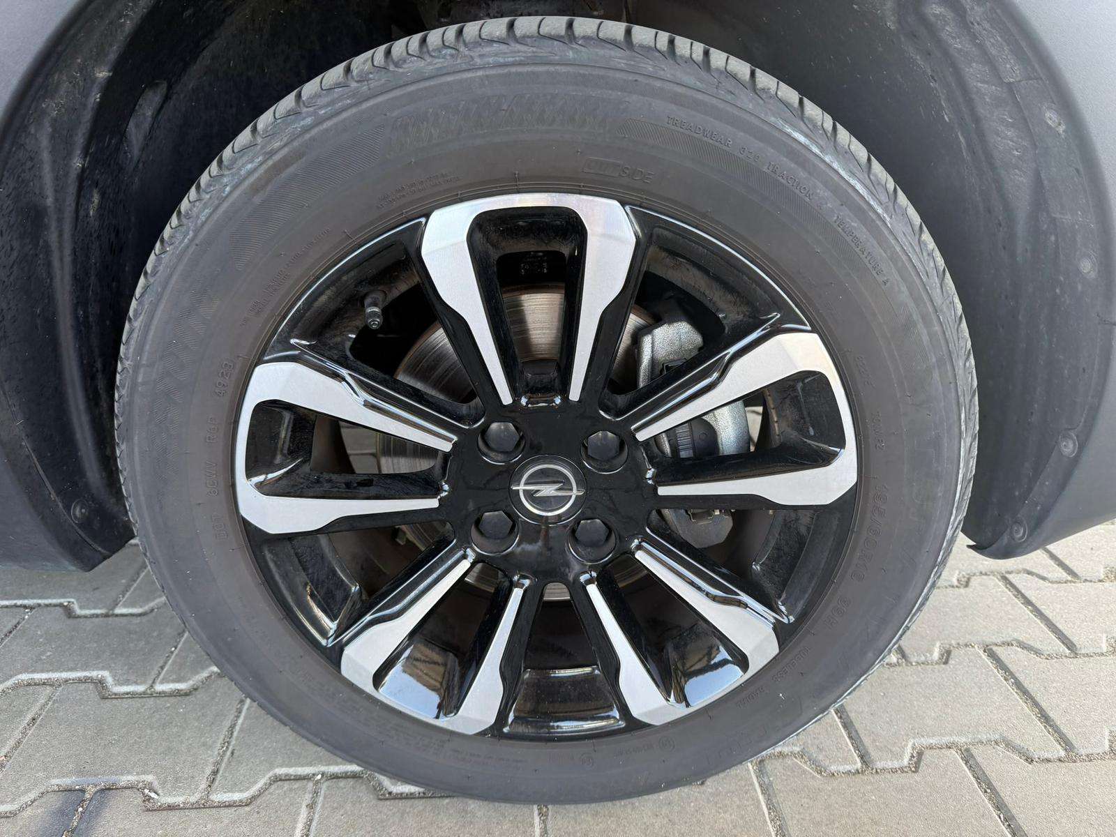Fahrzeugbild eines Opel Crossland X