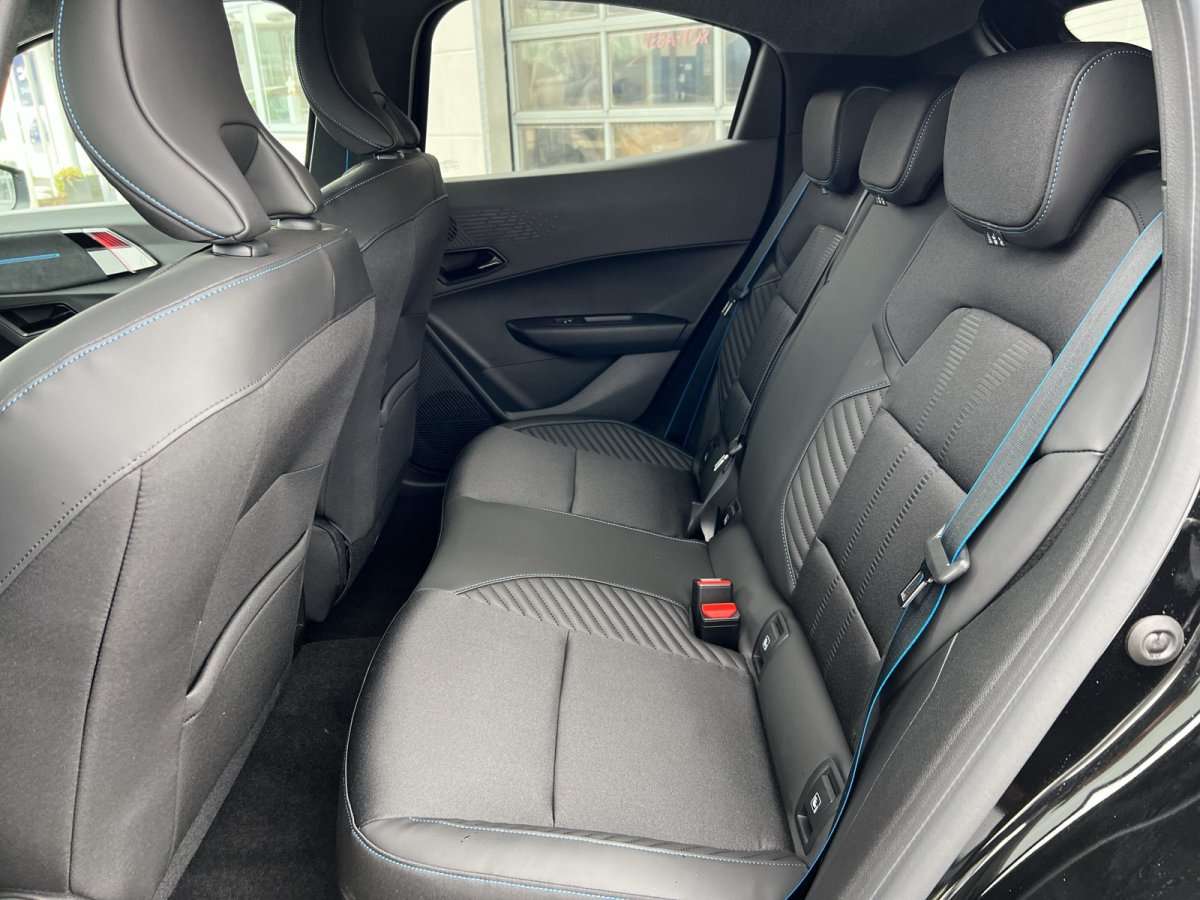 Fahrzeugbild eines Renault Clio