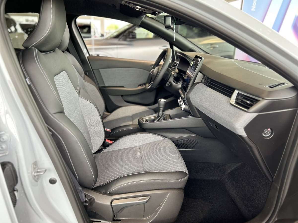 Fahrzeugbild eines Renault Clio