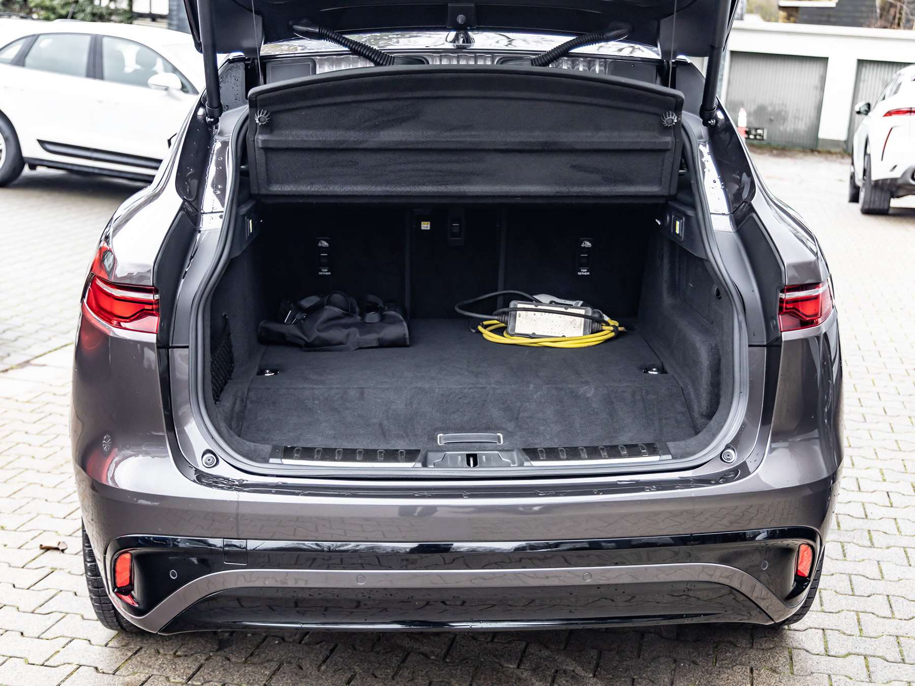 Fahrzeugbild eines Jaguar F-PACE