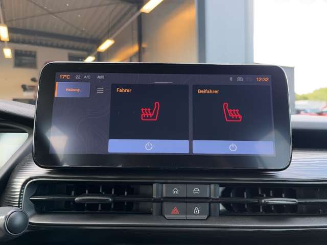 Fahrzeugbild eines Jeep Avenger