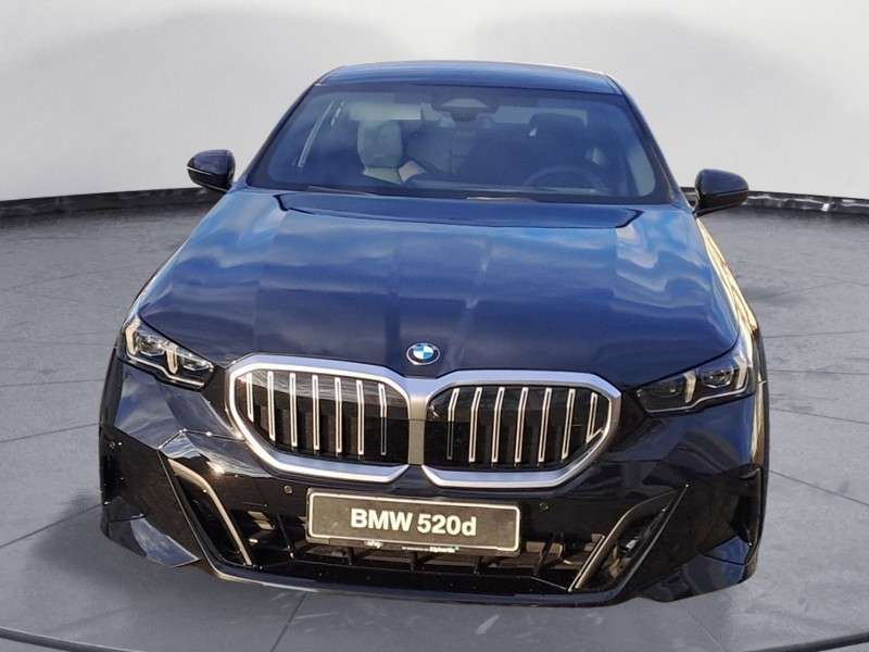 Fahrzeugbild eines BMW 5er-Reihe