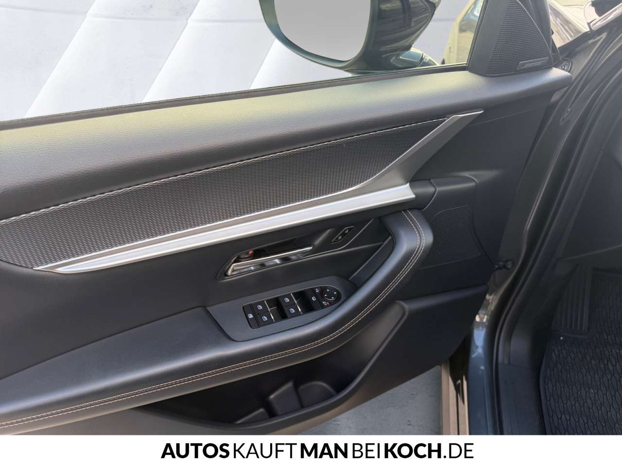 Fahrzeugbild eines Mazda CX-60