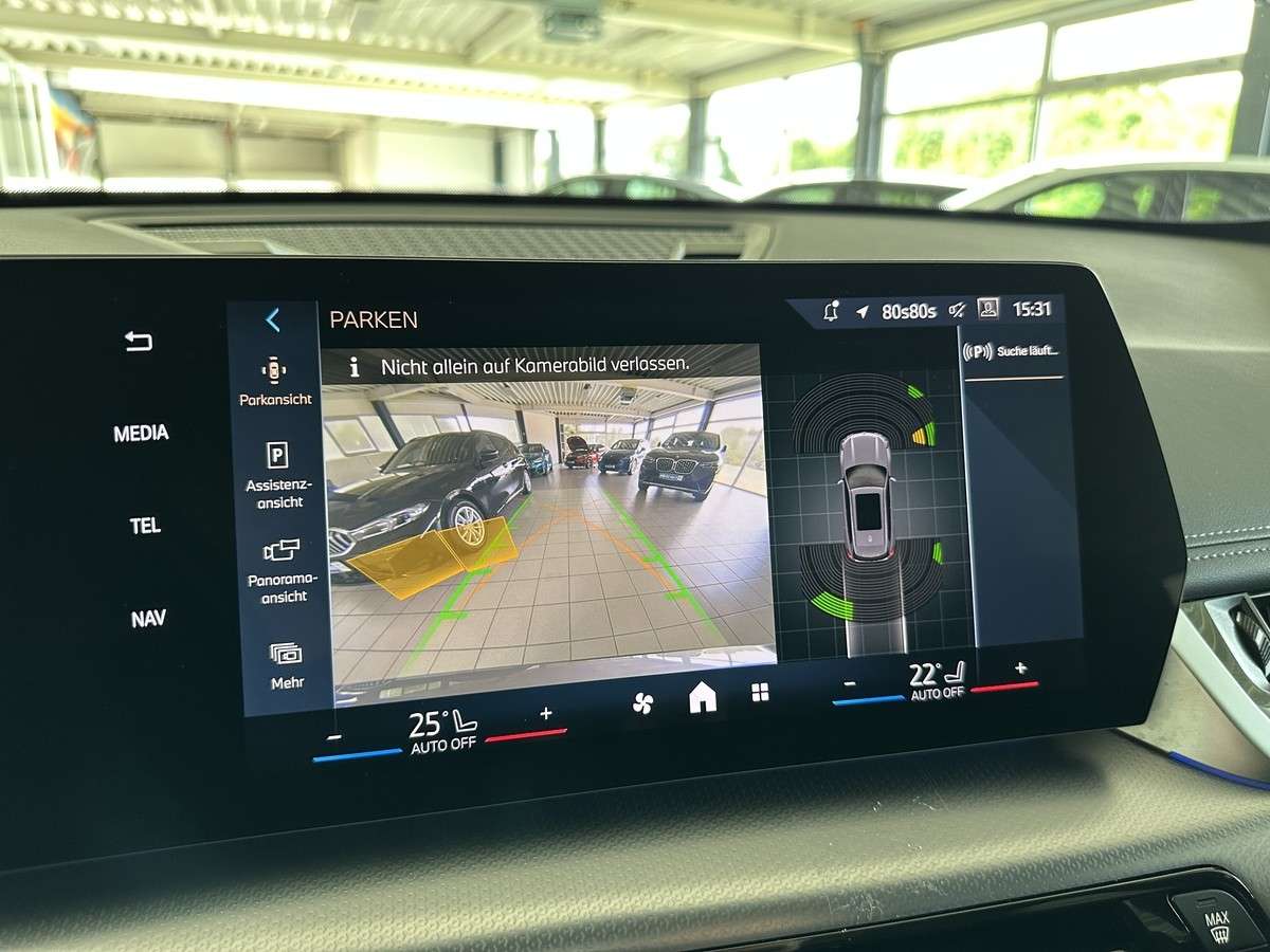Fahrzeugbild eines BMW X1