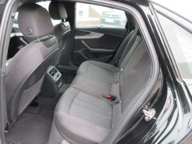 Fahrzeugbild eines Audi A4