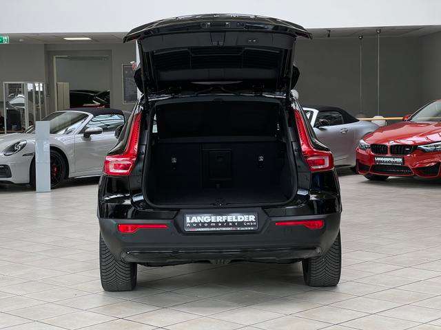 Fahrzeugbild eines Volvo XC40