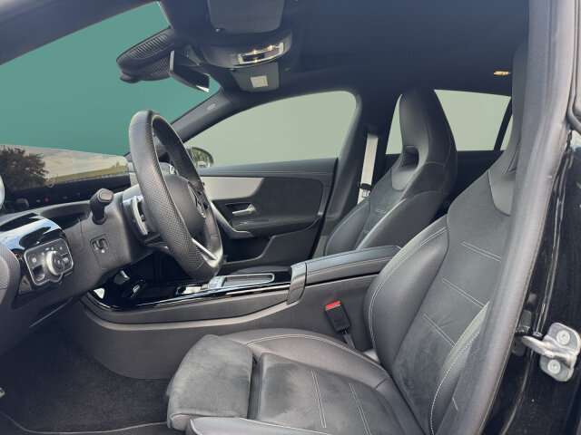 Fahrzeugbild eines Mercedes-Benz CLA