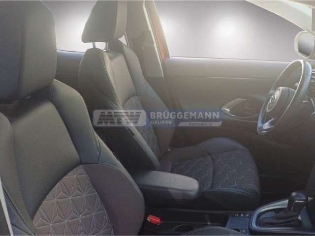 Fahrzeugbild eines Toyota Yaris Cross
