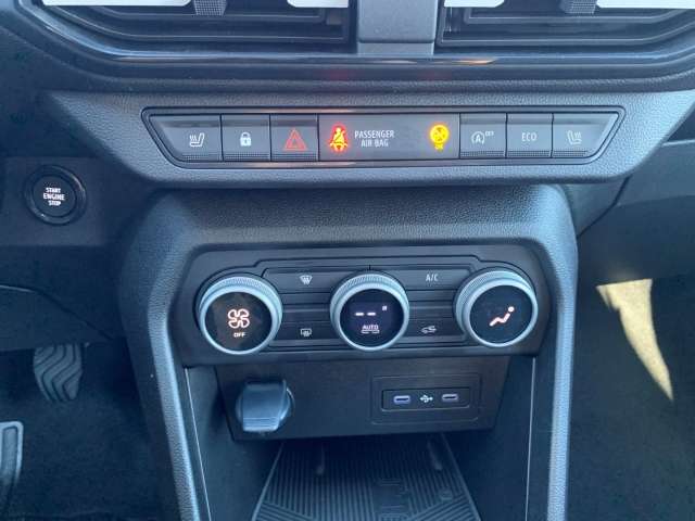 Fahrzeugbild eines Dacia Jogger