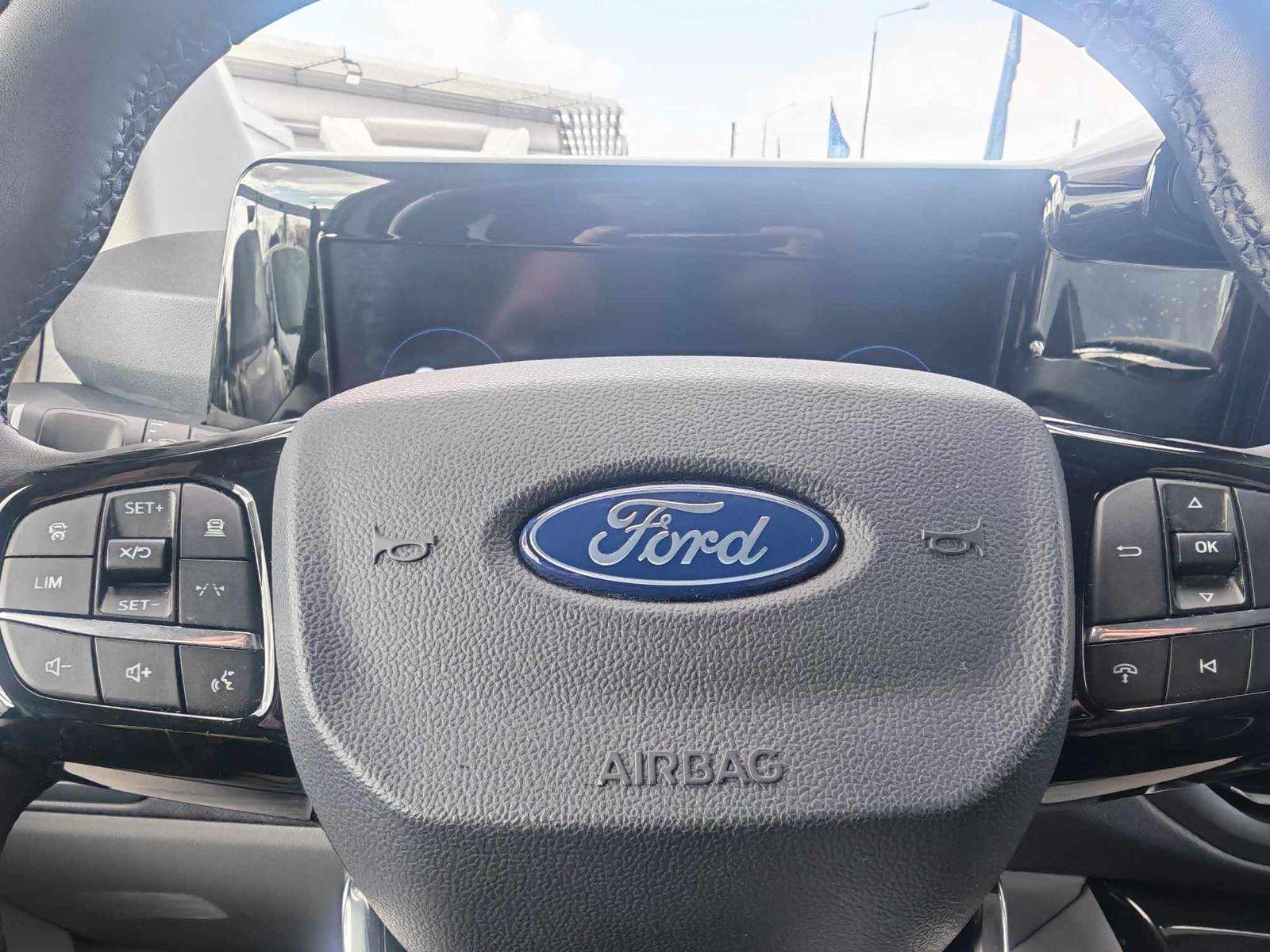 Fahrzeugbild eines Ford Tourneo Custom